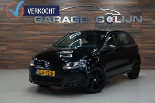 Volkswagen Polo (2011) thumbnail 1