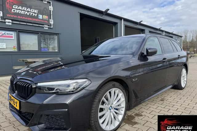 BMW 5-Serie (2022) thumbnail 1
