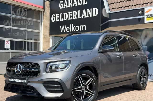 Mercedes-Benz GLB-Klasse (2022) thumbnail 1