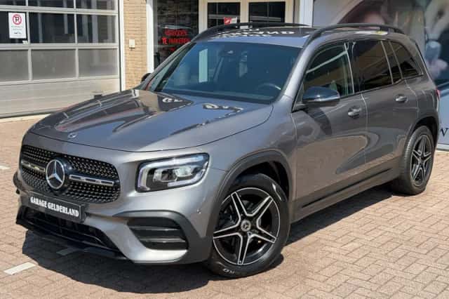 Mercedes-Benz GLB-Klasse (2022) thumbnail 2