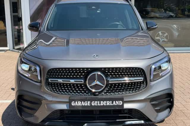 Mercedes-Benz GLB-Klasse (2022) thumbnail 4