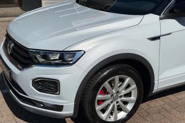 Volkswagen T-Roc (2018) thumbnail 6