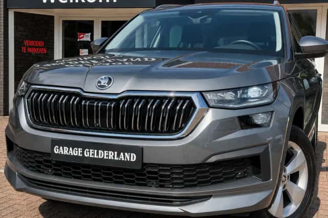 Škoda Kodiaq (2023) thumbnail 2