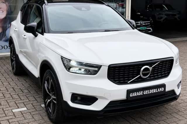 Volvo XC40 (2020) thumbnail 6