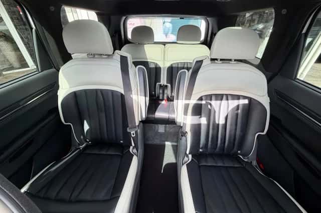 Kia EV9 (2024) thumbnail 5