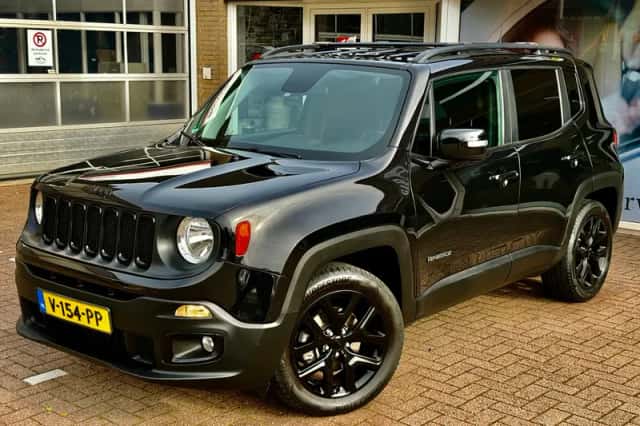 Jeep Renegade (2018) thumbnail 2