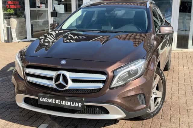 Mercedes-Benz GLA-Klasse (2014) thumbnail 3