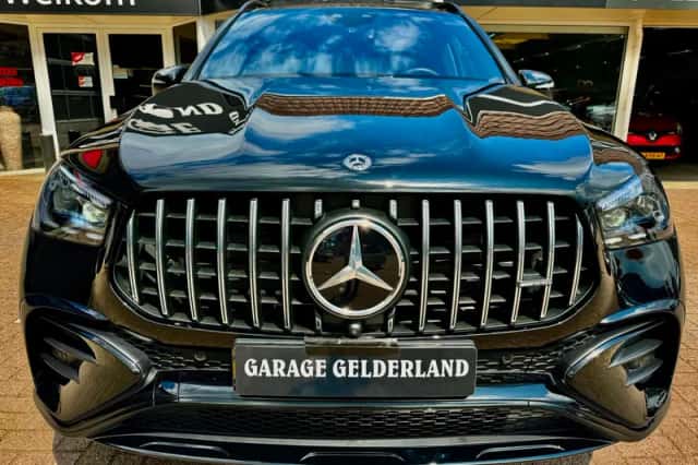Mercedes-Benz GLE-Klasse (2024) thumbnail 3