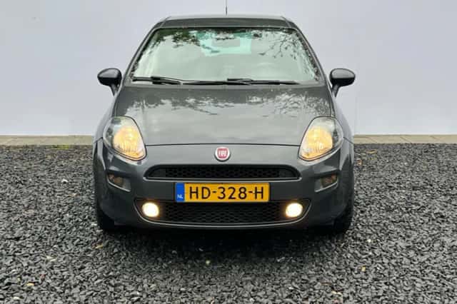 Fiat Abarth Punto (2015) thumbnail 4