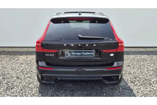 Volvo XC60 (2024) thumbnail 4