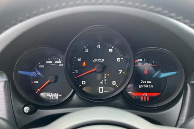 Porsche Macan (2020) thumbnail 22