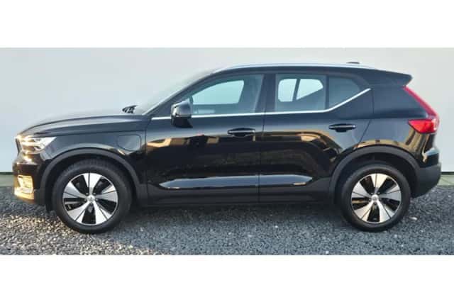 Volvo XC40 (2022) thumbnail 2