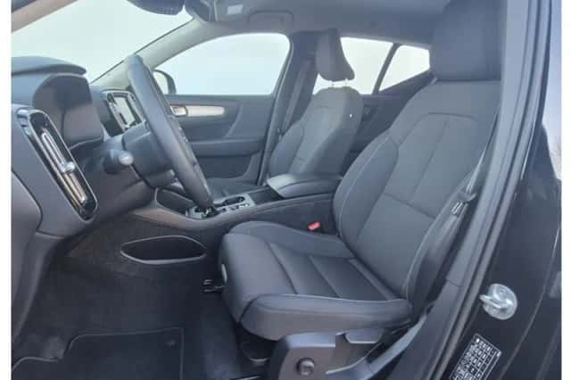 Volvo XC40 (2022) thumbnail 17
