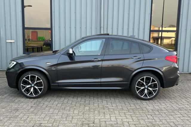 BMW SX4 (2018) thumbnail 2