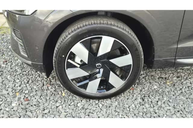 Volvo XC60 (2025) thumbnail 14