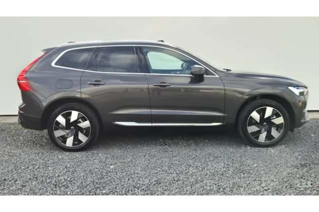 Volvo XC60 (2025) thumbnail 10