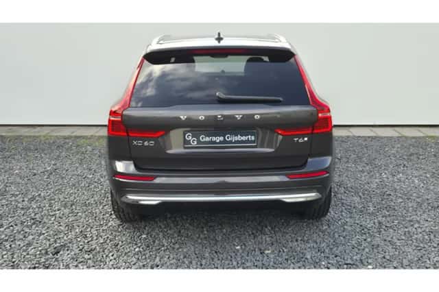 Volvo XC60 (2025) thumbnail 4
