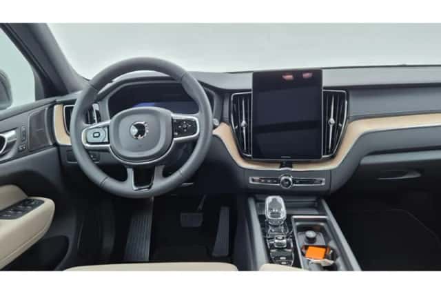 Volvo XC60 (2025) thumbnail 19