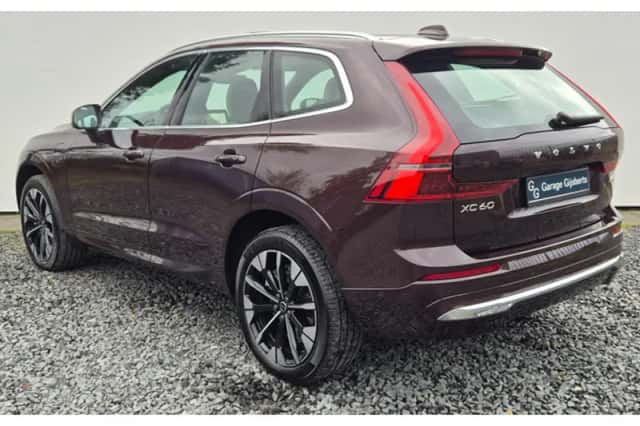 Volvo XC60 (2025) thumbnail 3