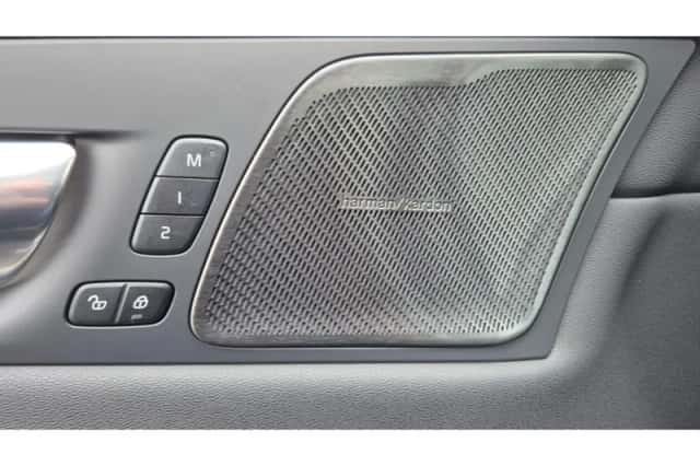 Volvo XC60 (2025) thumbnail 27