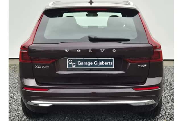Volvo XC60 (2025) thumbnail 4