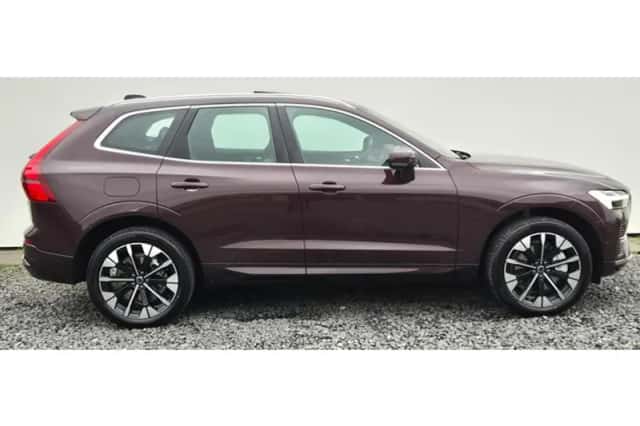 Volvo XC60 (2025) thumbnail 9