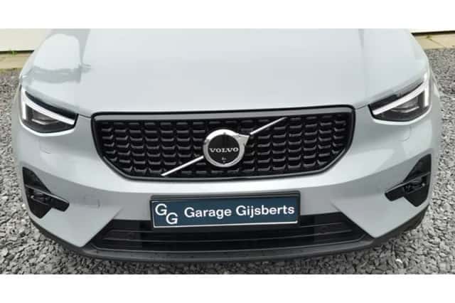 Volvo XC40 (2025) thumbnail 14