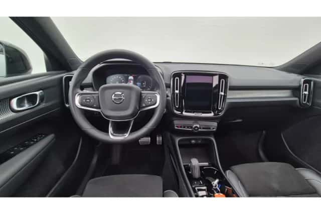 Volvo XC40 (2021) thumbnail 17