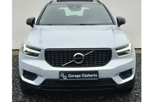 Volvo XC40 (2021) thumbnail 9