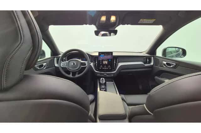 Volvo XC60 (2026) thumbnail 16