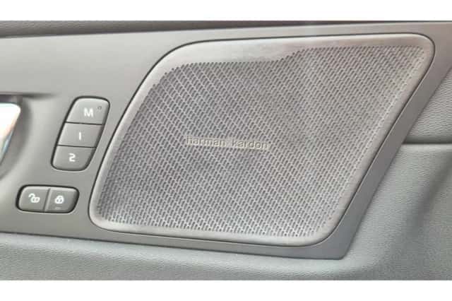 Volvo XC60 (2026) thumbnail 23