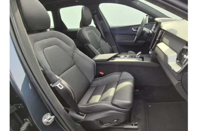 Volvo XC60 (2026) thumbnail 25