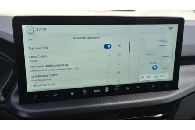 Ford Kuga (2026) thumbnail 39