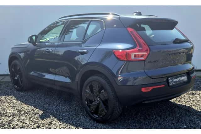 Volvo XC40 (2025) thumbnail 3