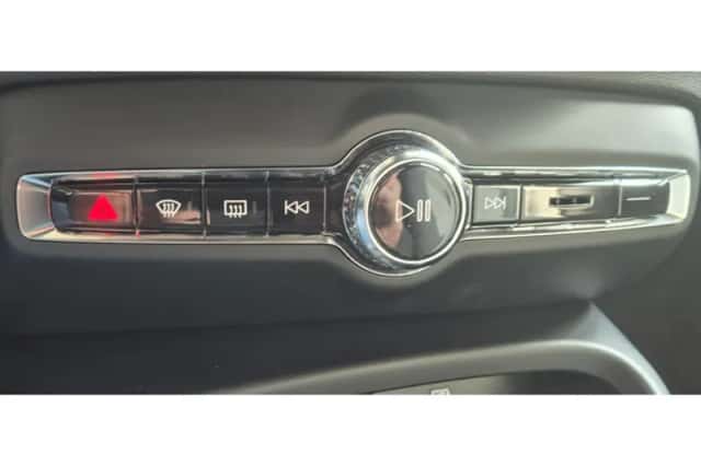 Volvo XC40 (2025) thumbnail 33