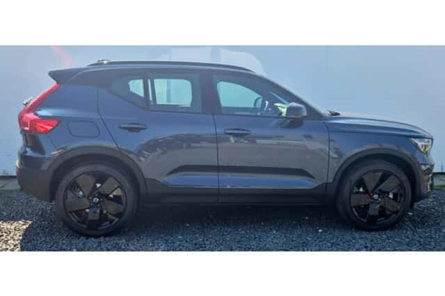 Volvo XC40 (2025) thumbnail 7