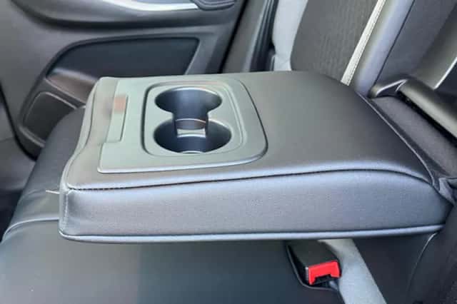 Opel Grandland X (2023) thumbnail 19