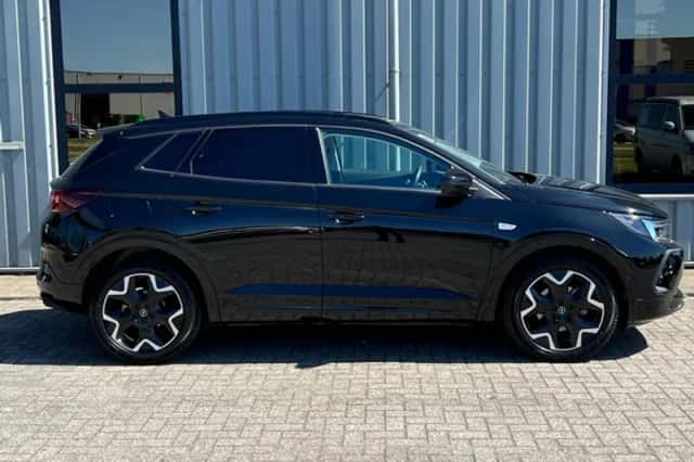 Opel Grandland X (2023) thumbnail 8