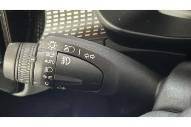 Volvo XC40 (2021) thumbnail 28