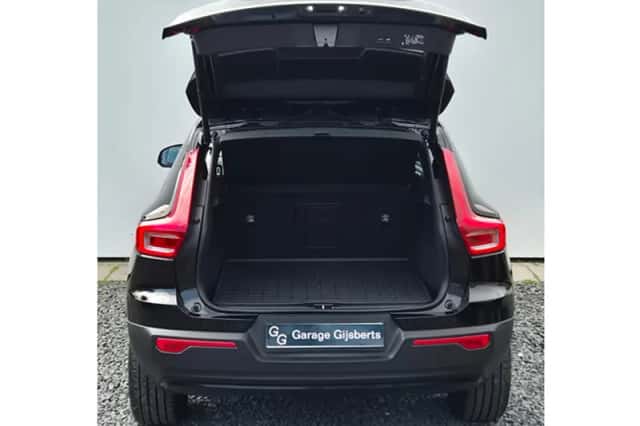 Volvo XC40 (2021) thumbnail 40