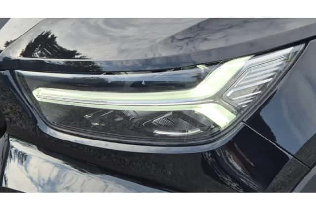 Volvo XC40 (2021) thumbnail 10