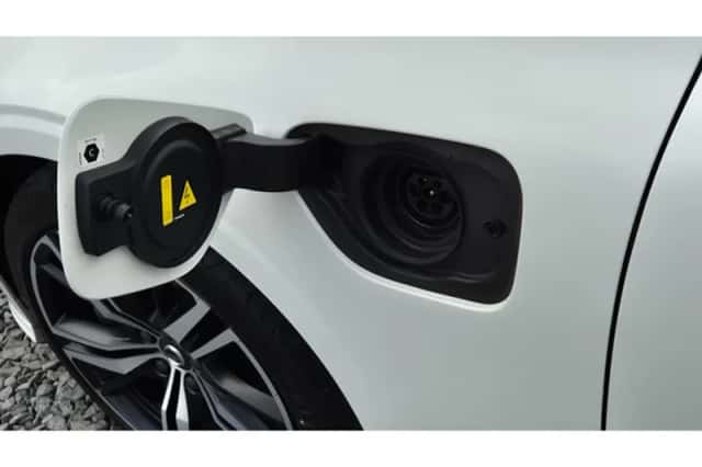 Volvo V60 (2022) thumbnail 17