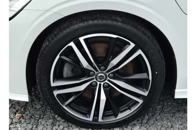Volvo V60 (2022) thumbnail 19