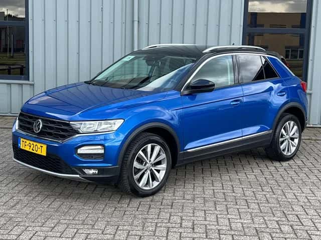 Volkswagen T-Roc (2018) — foto 1