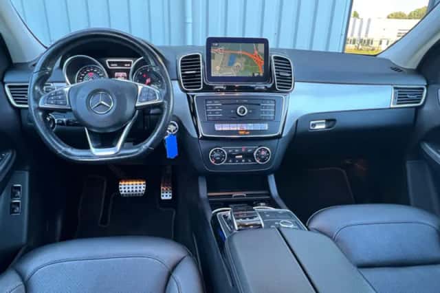 Mercedes-Benz GLE (2016) thumbnail 34