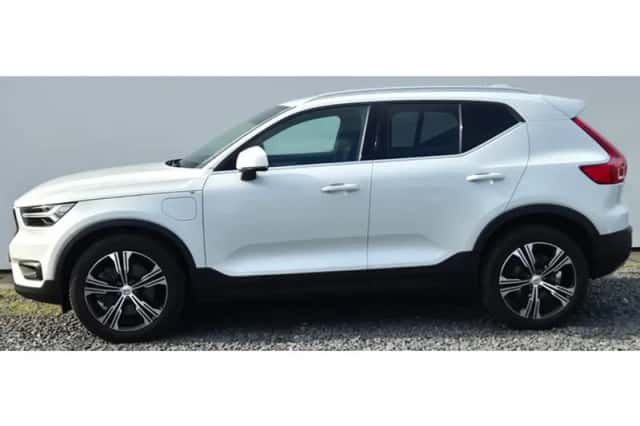 Volvo XC40 (2021) thumbnail 2