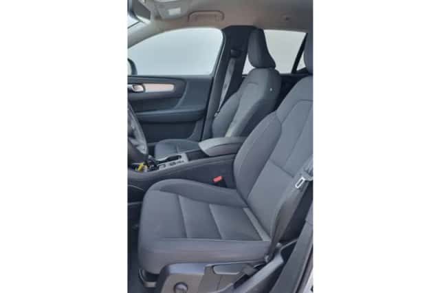 Volvo XC40 (2021) thumbnail 12