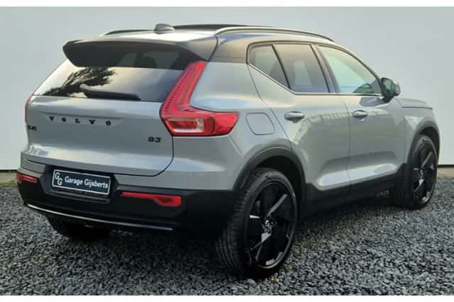 Volvo XC40 (2025) thumbnail 6