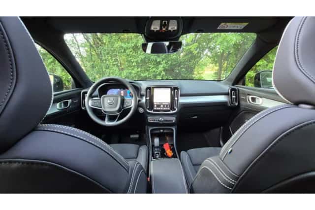 Volvo XC40 (2026) thumbnail 6