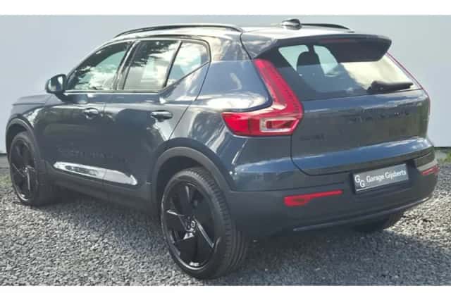 Volvo XC40 (2026) thumbnail 3